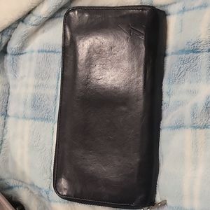 Louis Vuitton Black Zippy Wallet